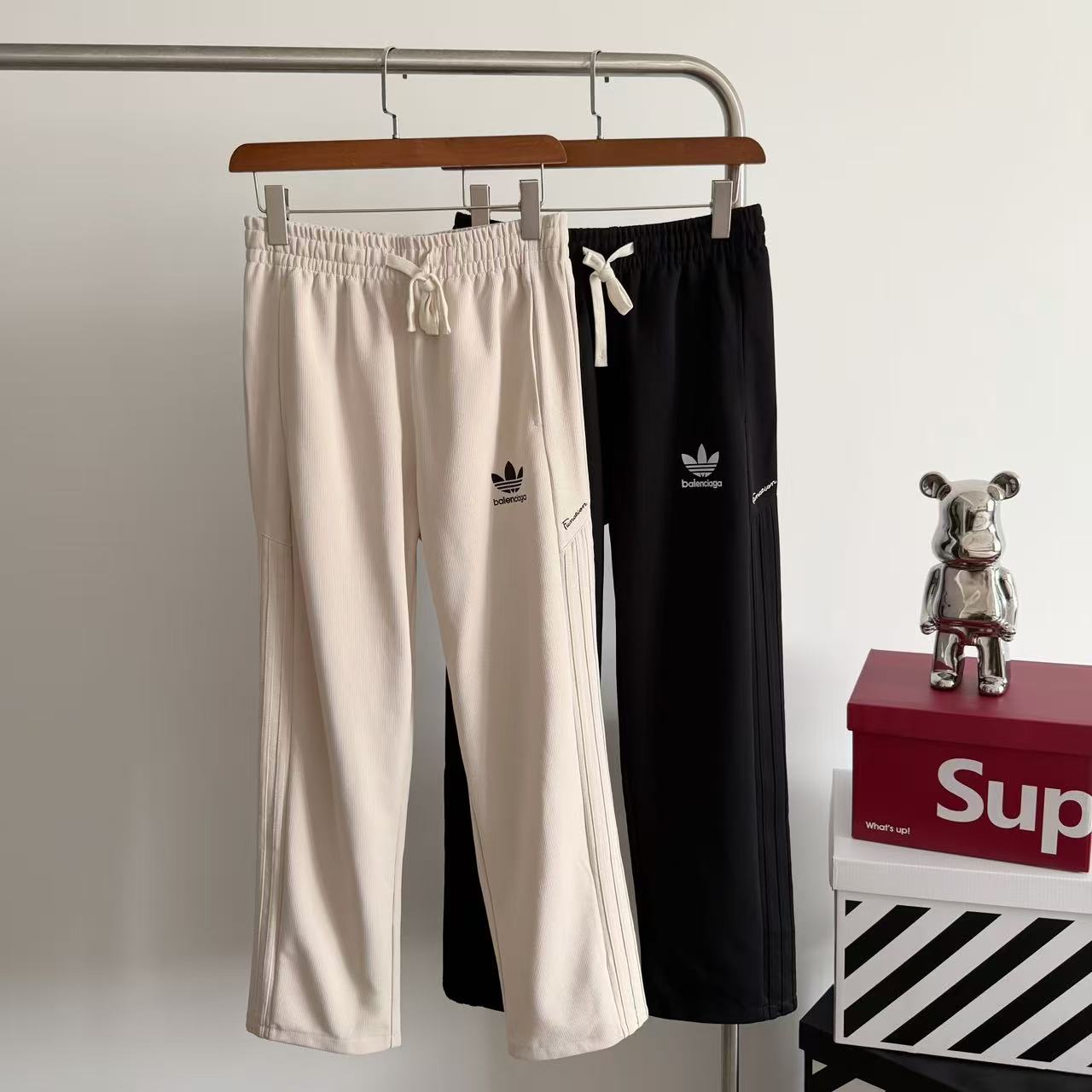 BLENCIAGA X Adidas Originals Latest Casual Pants