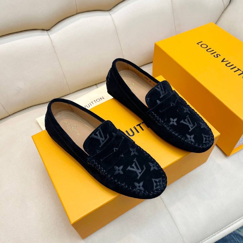 Louis Vuitton high-end classic men's leather shoes product image 3 thumbnail