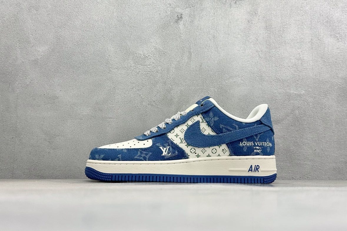 Nike Air Force 1 '07 Low Collaboration - Low-top Casual Sneakers