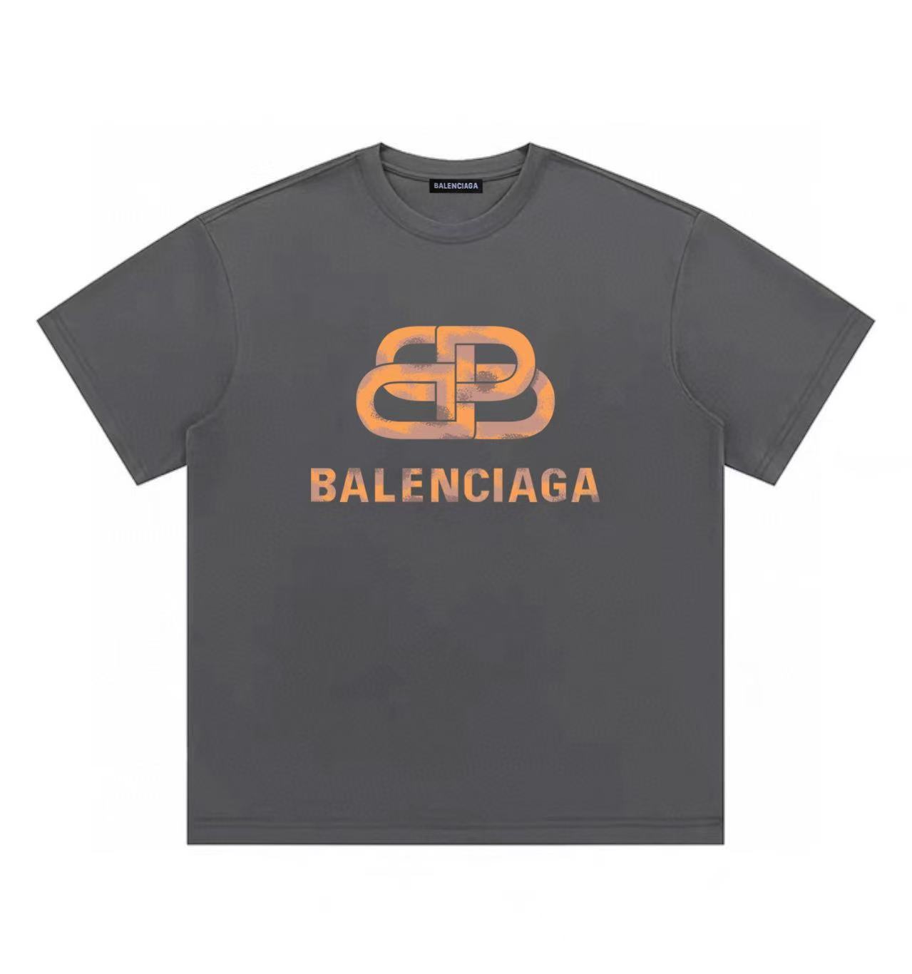 Balenciaga Vintage Camo Big Lock Buckle Crew Neck Unisex T-shirt product image 2 thumbnail