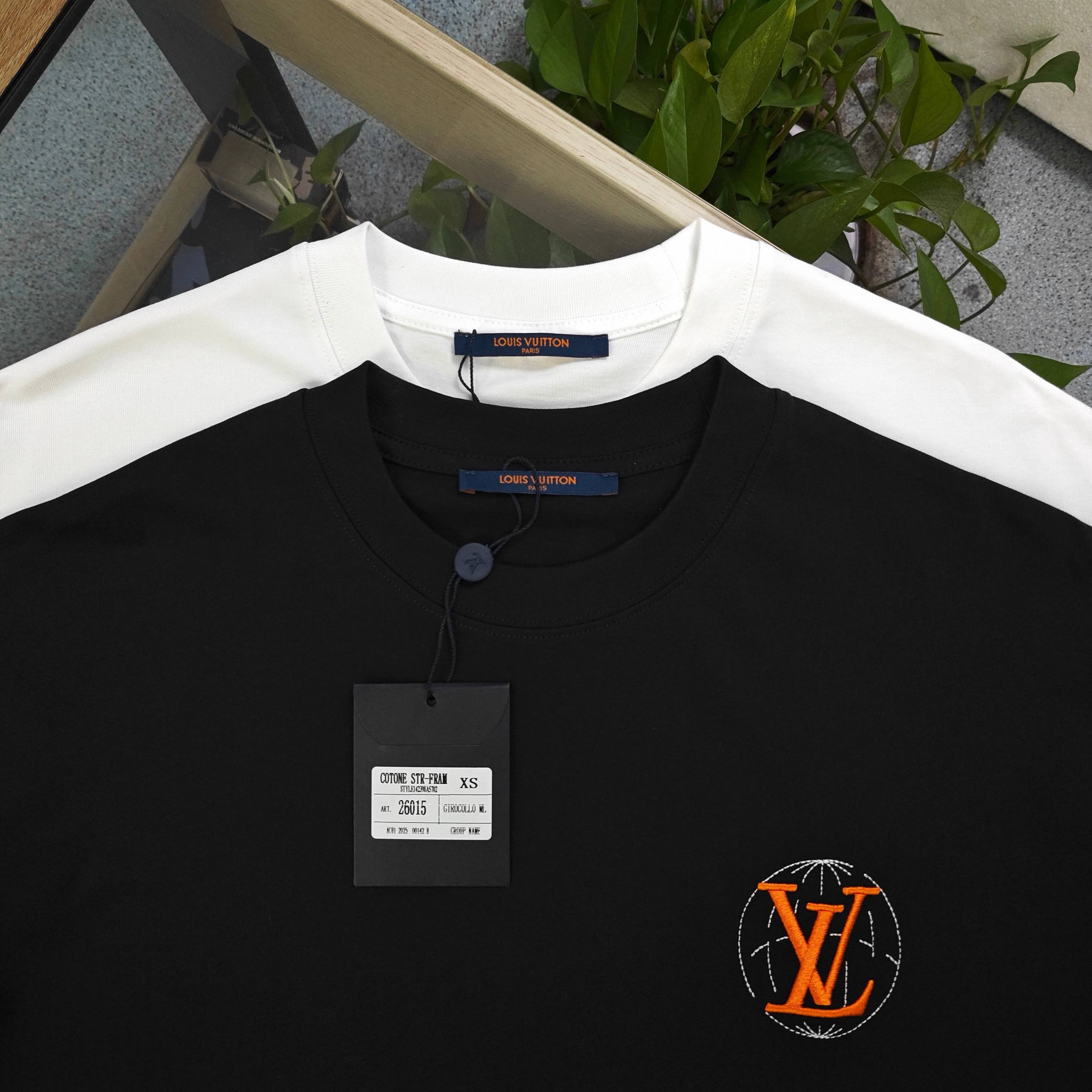 Louis Vuitton Earth Logo Embroidery Unisex Loose Fit Short Sleeve T-shirt product image 6 thumbnail