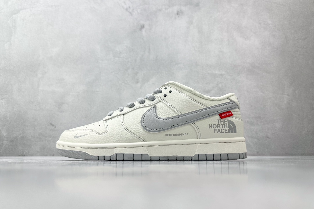 Nike Dunk Low North Face Collaboration - Off-White/Grey