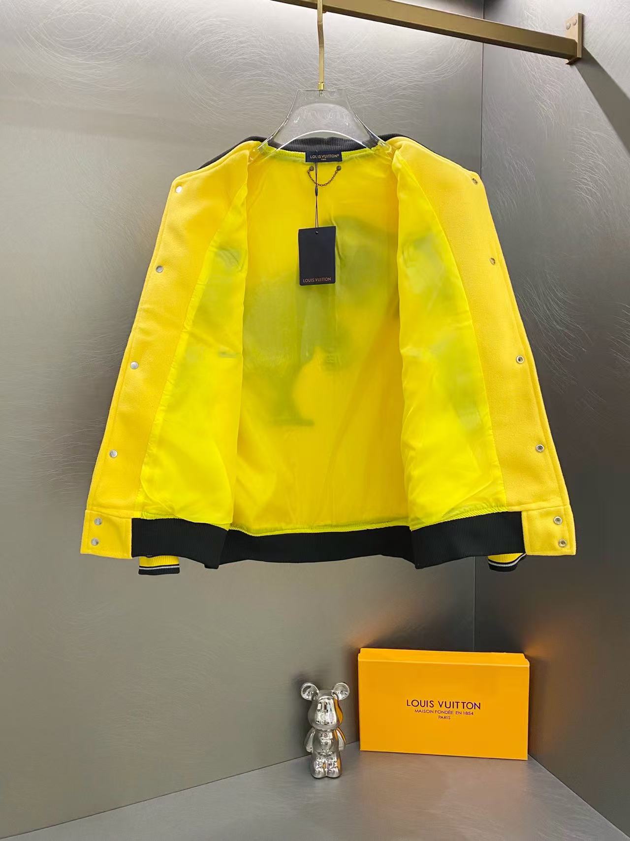 Louis Vuitton FW22 Runway Yellow Panther Embroidery Varsity Jacket product image 5 thumbnail