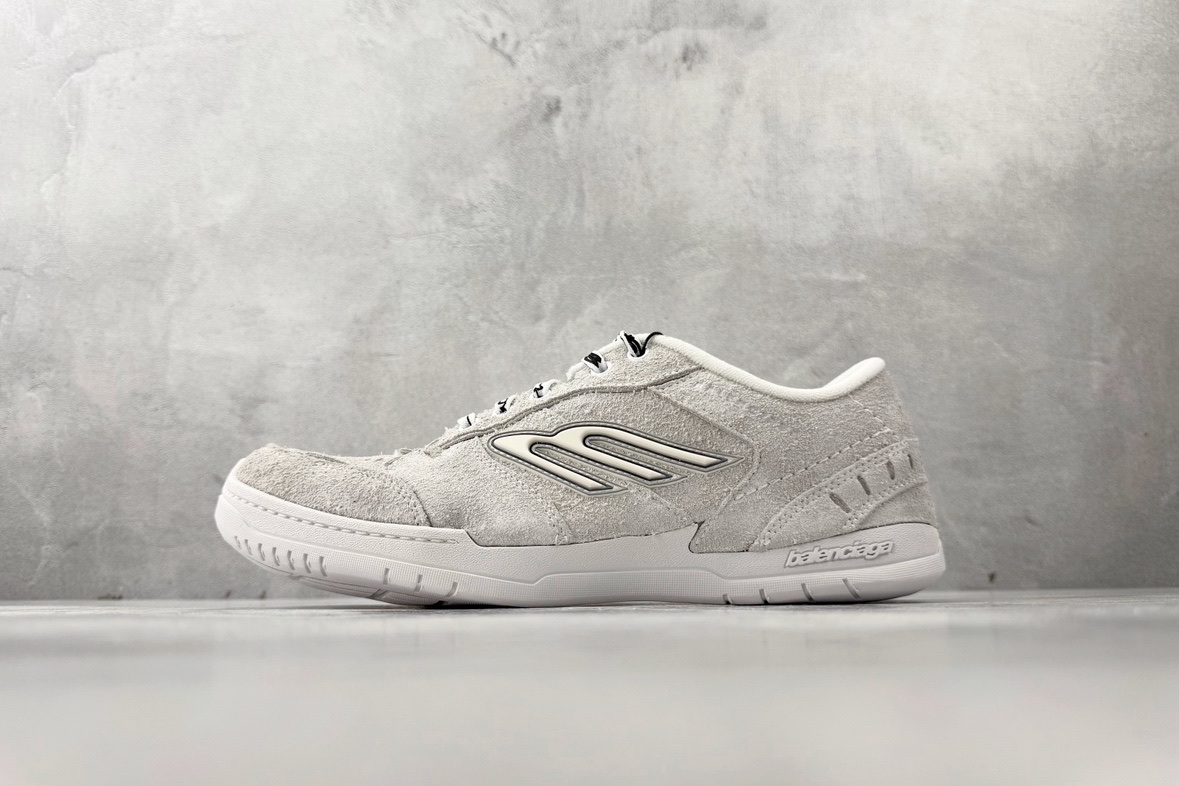 Balenciaga Low-Top Sneaker