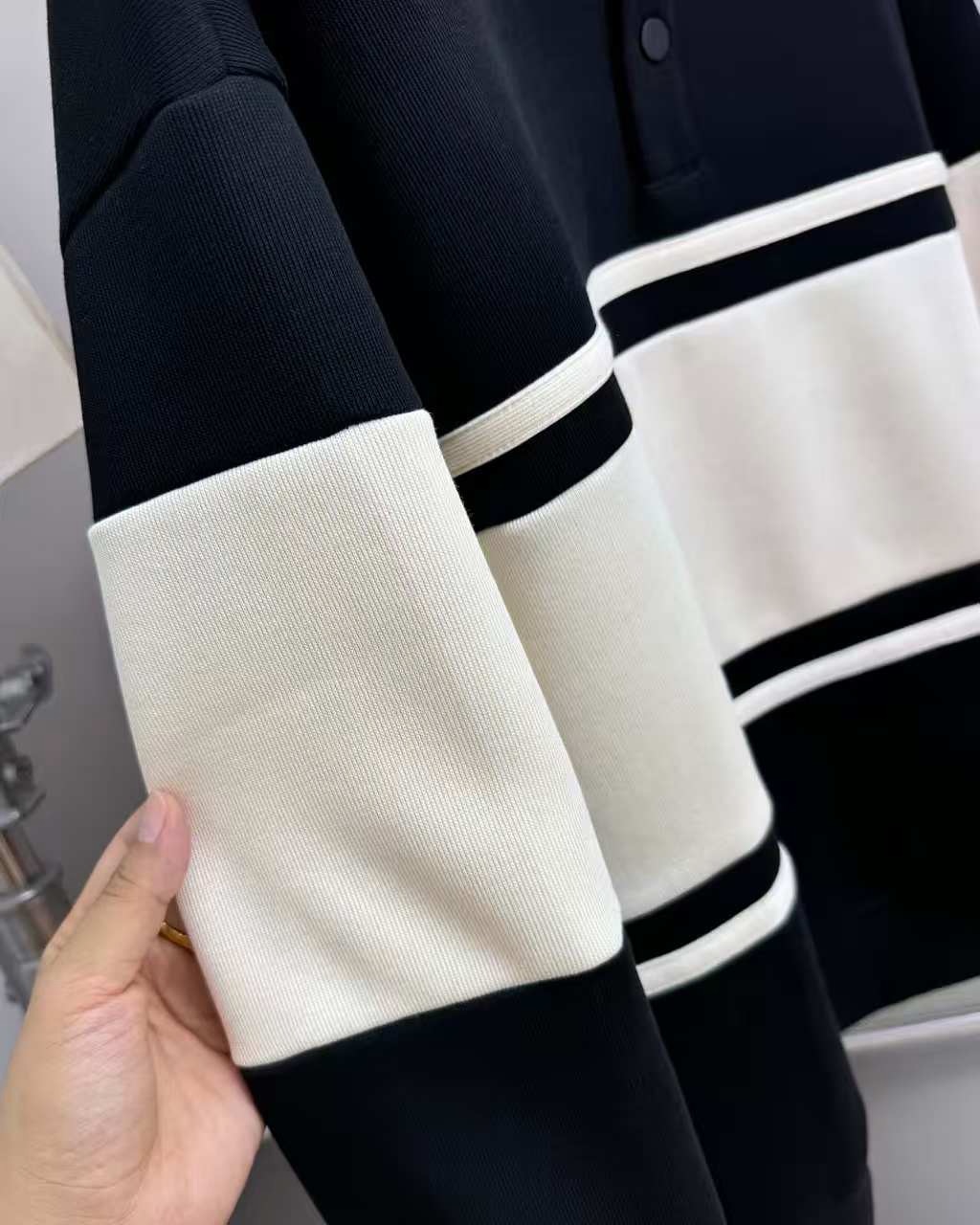 Burberry-2026ss-tb-colorblock-longsleeve-polo product image 4 thumbnail