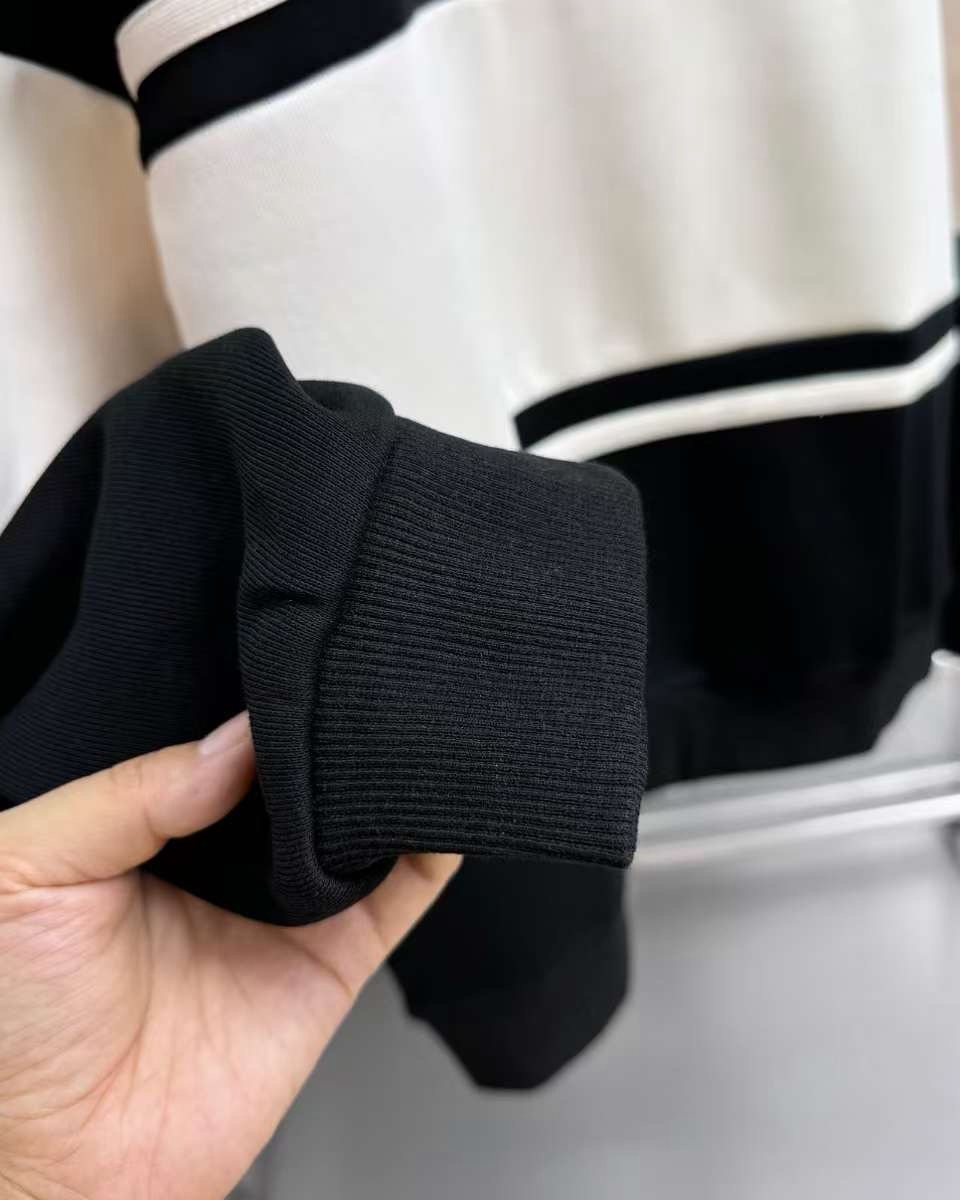Burberry-2026ss-tb-colorblock-longsleeve-polo product image 5 thumbnail