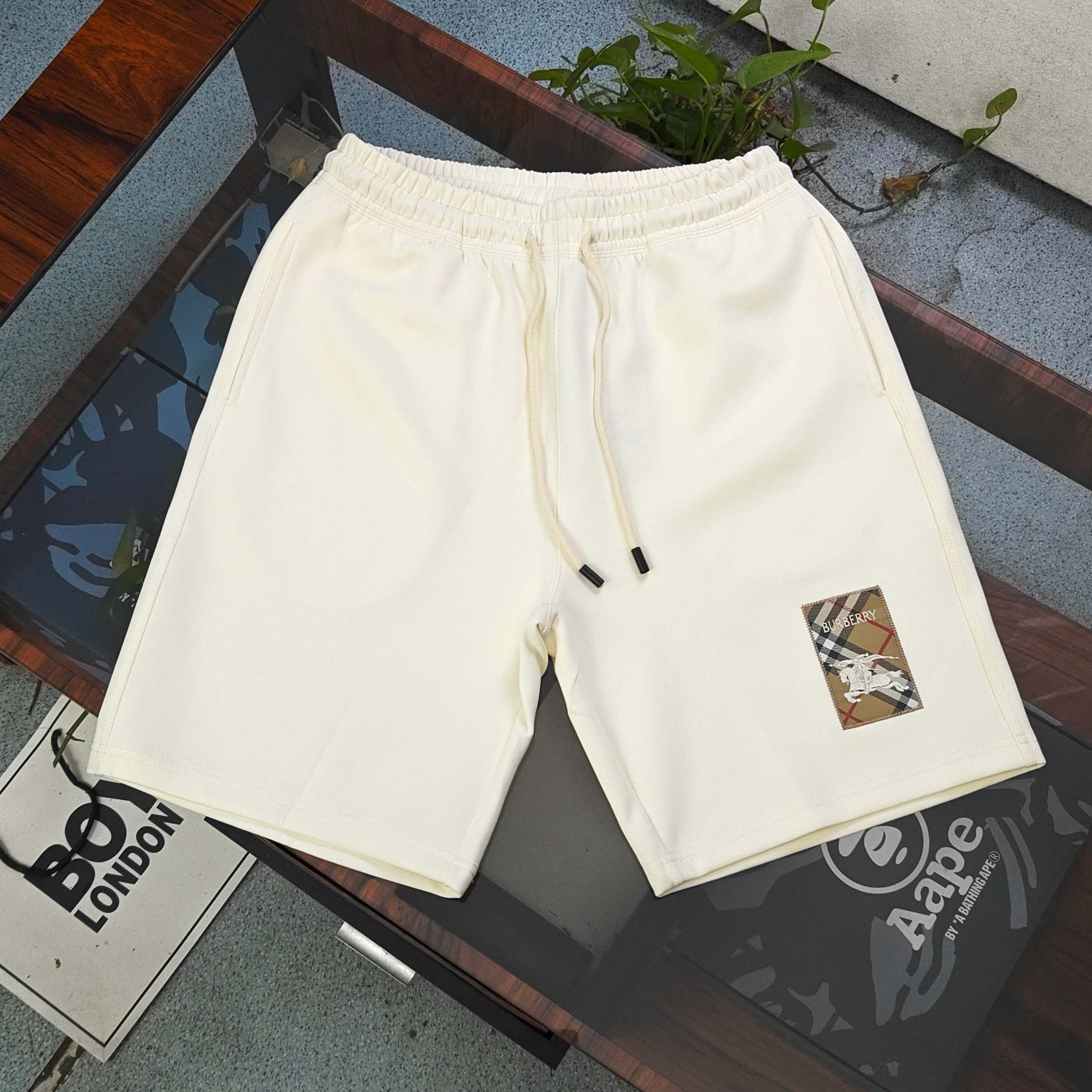 Burberry Classic Knight Logo Unisex Casual Five-Point Shorts