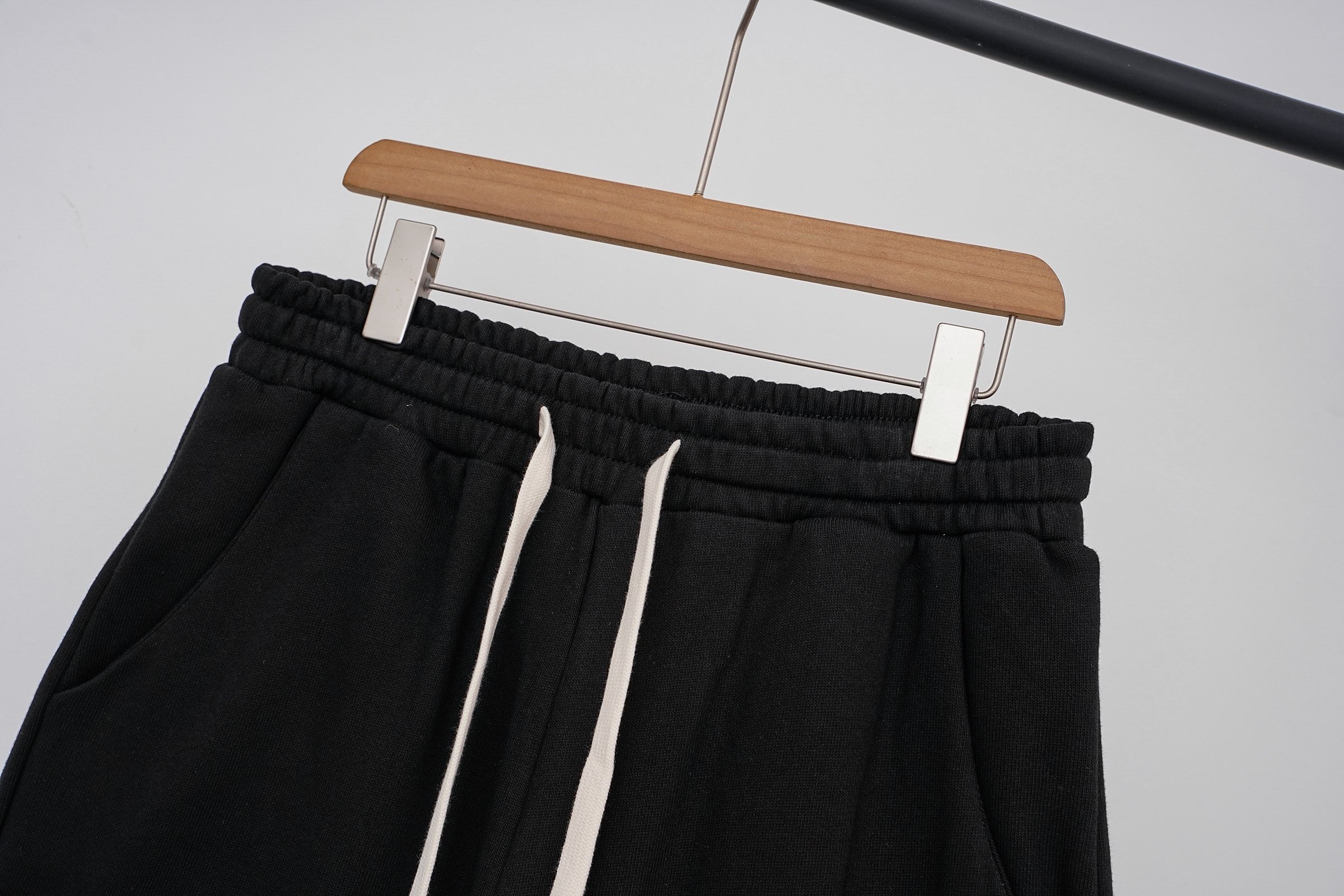Chrome Hearts 2026SS Cross Embroidery 360G Terry Cotton Casual Shorts product image 3 thumbnail