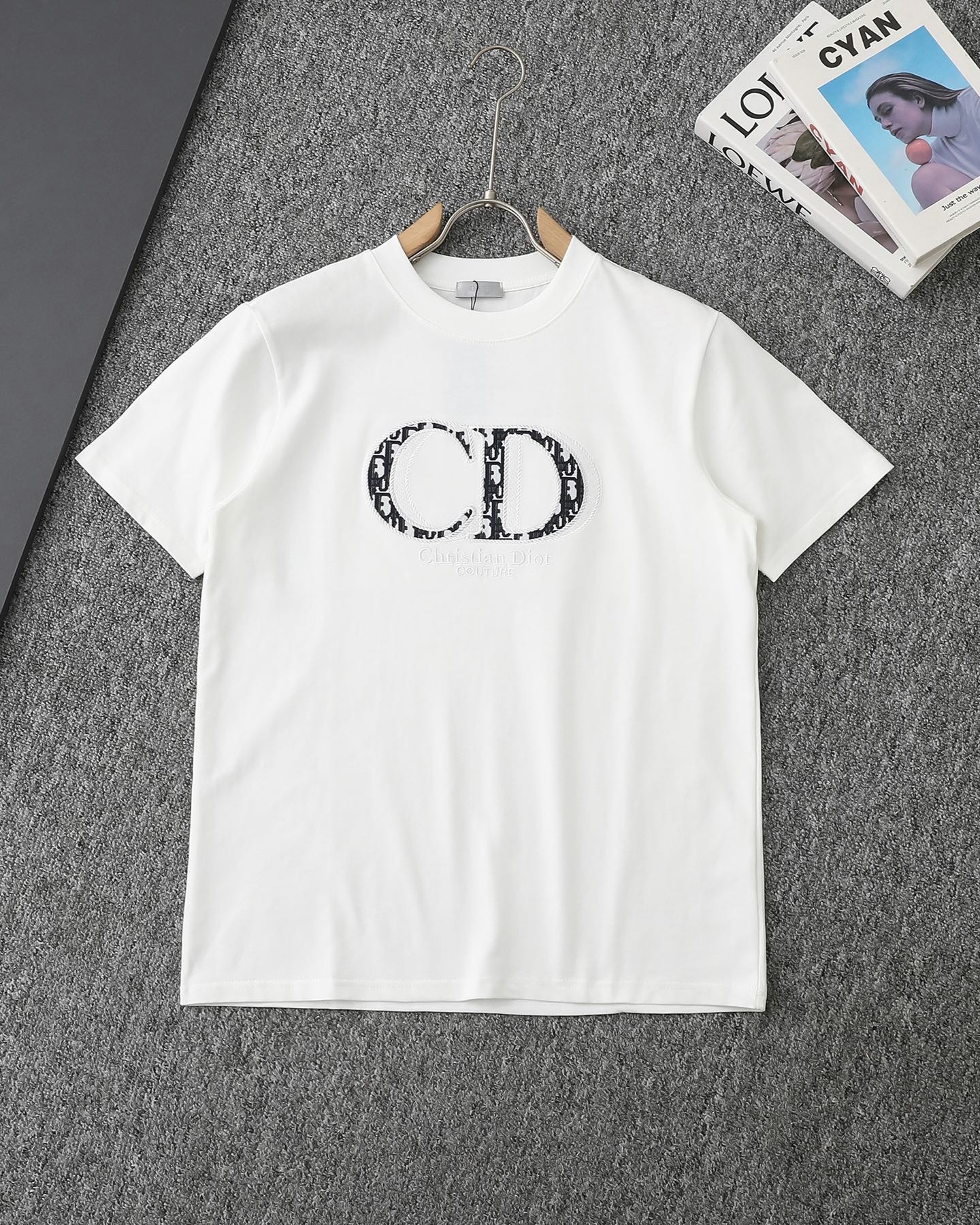 DIOR-CD-EMBROIDERED-TSHIRT-2026FW