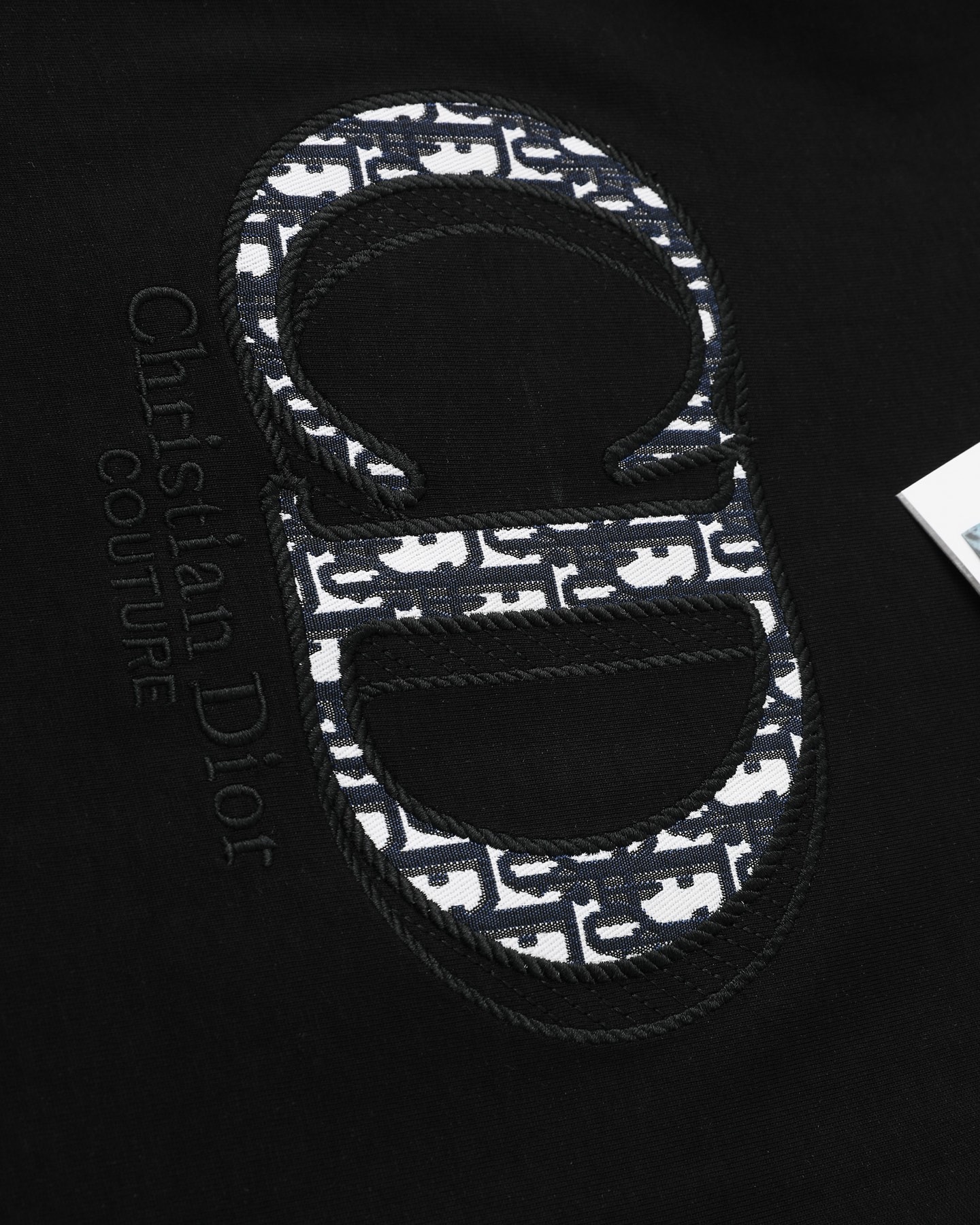 DIOR-CD-EMBROIDERED-TSHIRT-2026FW product image 4 thumbnail