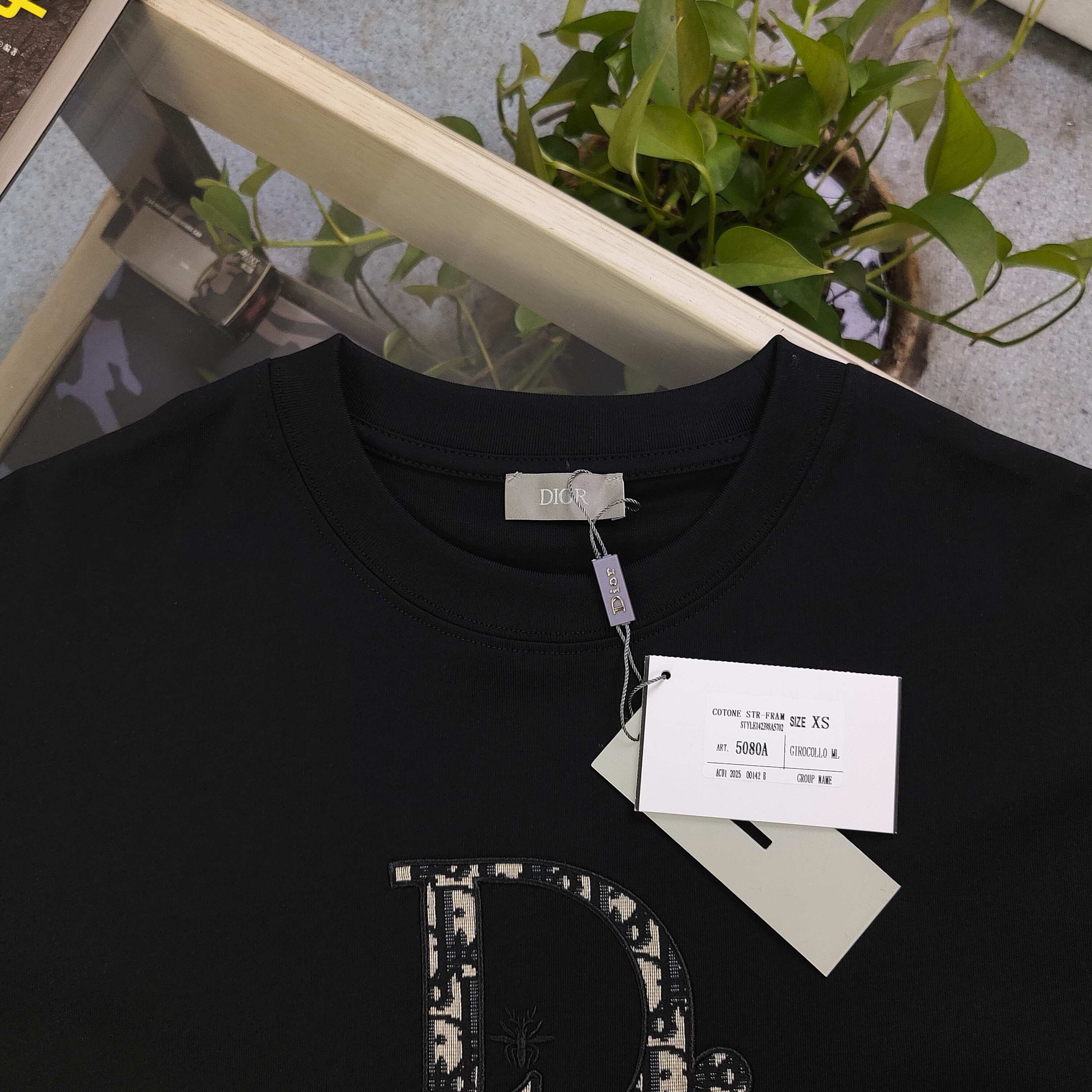 Dior Patch Embroidered Letter Print T-Shirt product image 4 thumbnail