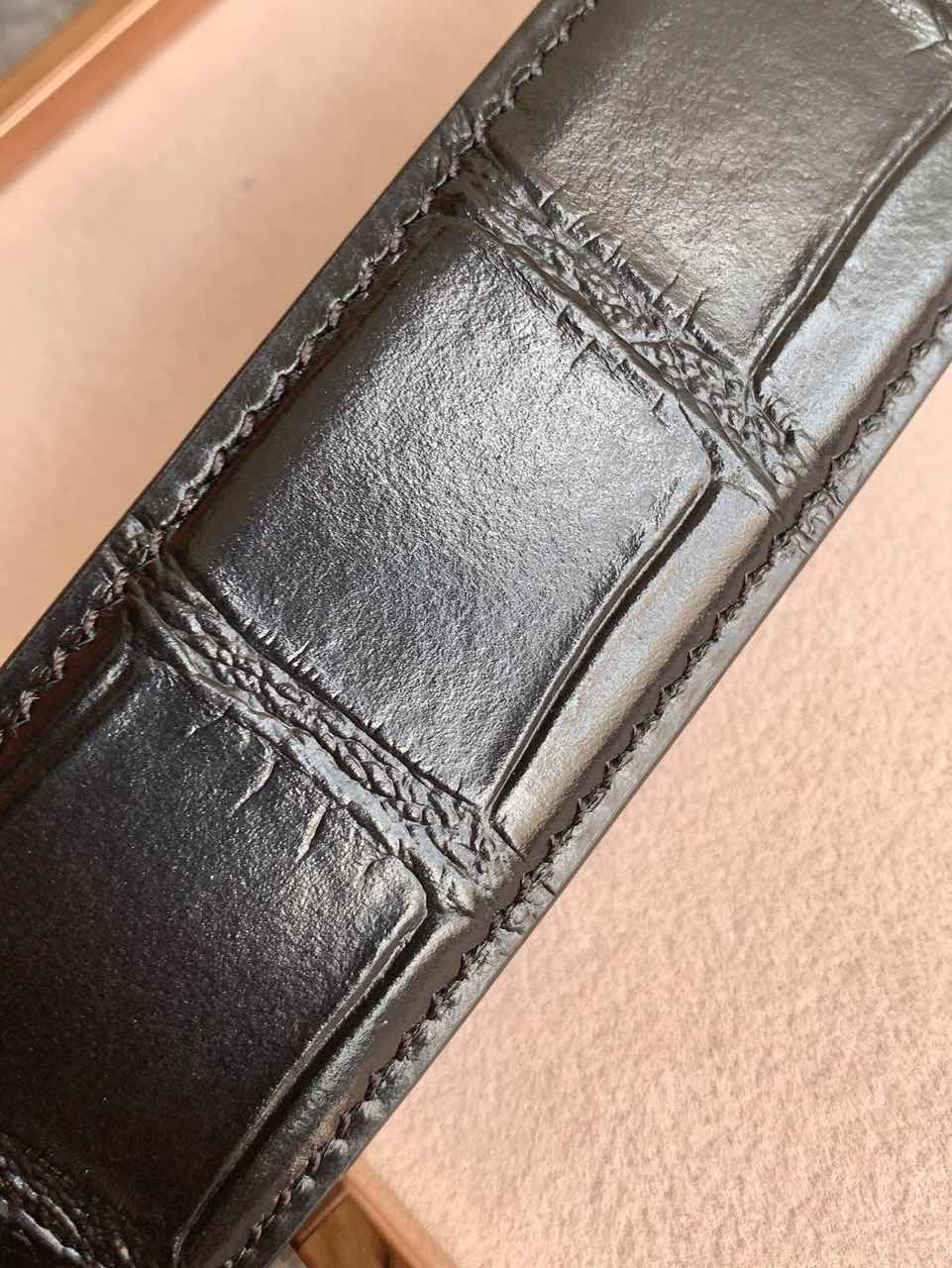 Mont Blanc Automatic Buckle Crocodile-Pattern Leather Belt with Smart Chip