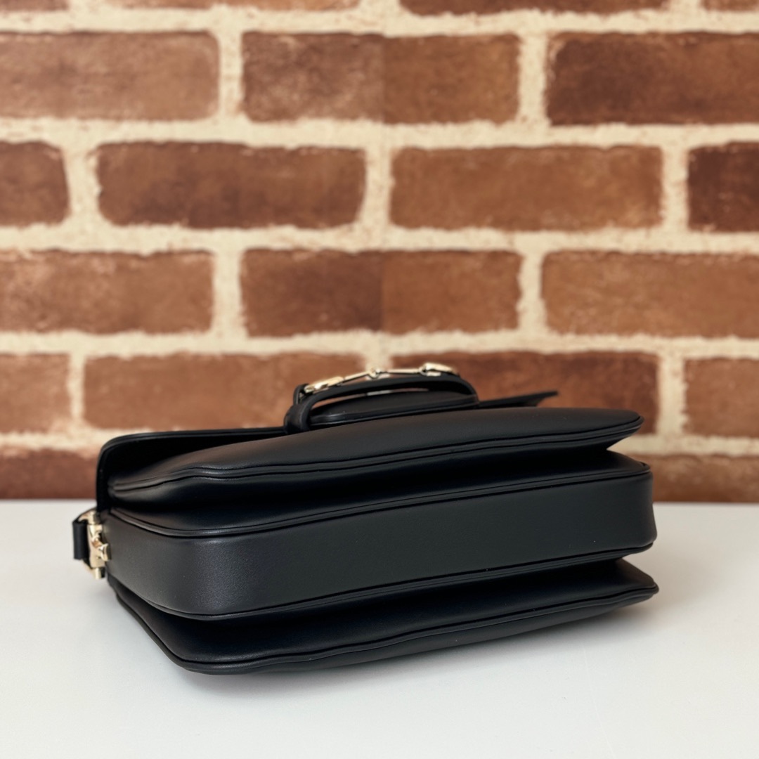     Luxury-Style Black Leather Horsebit Shoulder Bag product image 3 thumbnail