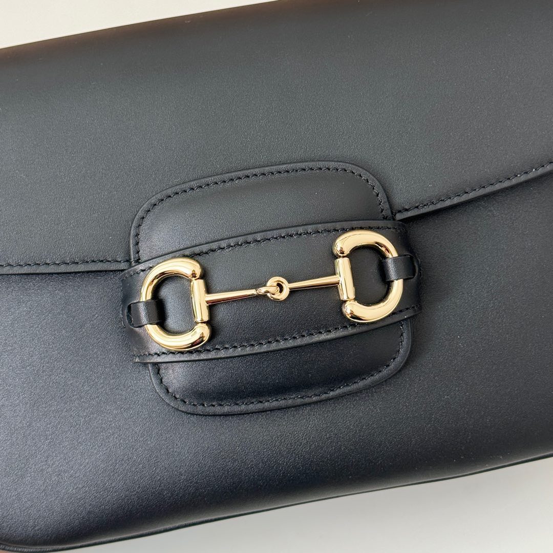     Luxury-Style Black Leather Horsebit Shoulder Bag product image 5 thumbnail