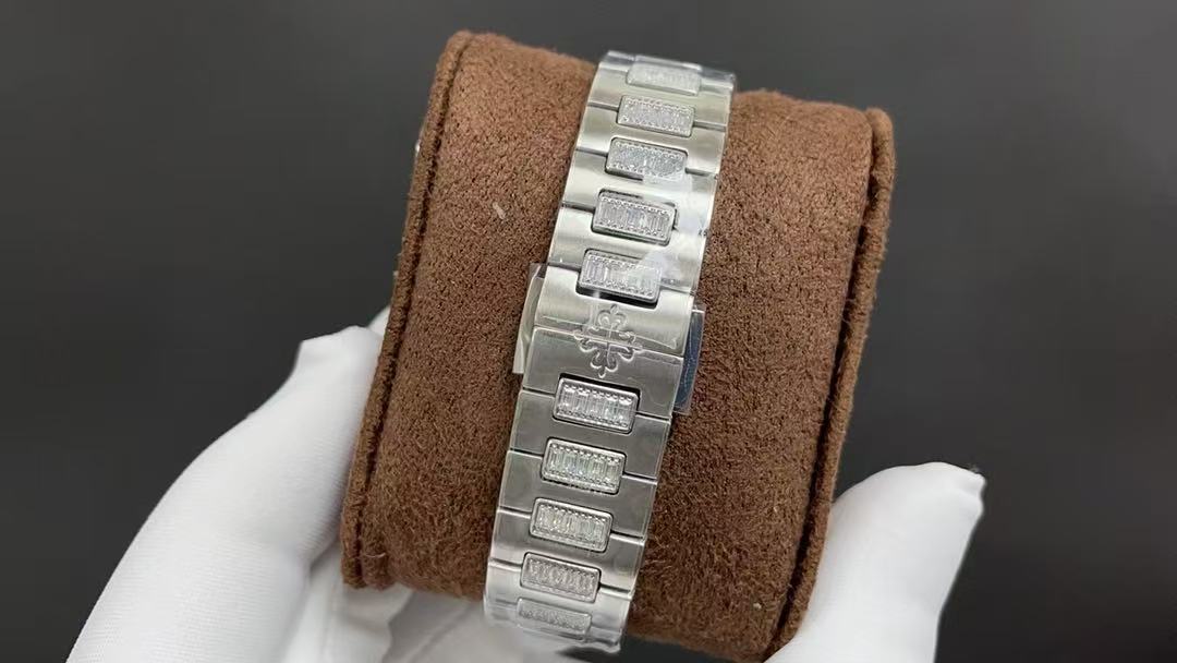 Patek Philippe-Style Nautilus 7014 Diamond Bezel Ladies Watch product image 4 thumbnail