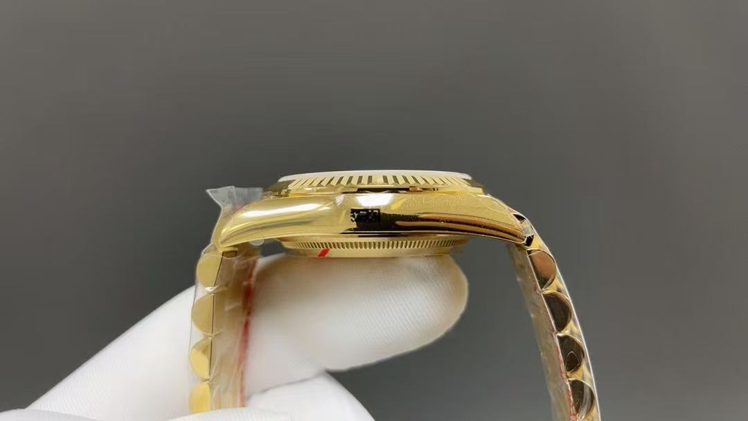Rolex-Style Day-Date 36mm Yellow Gold Tone Green Dial Watch product image 4 thumbnail