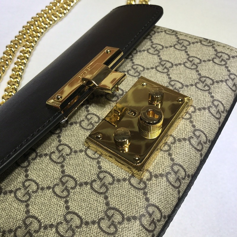     Gucci-Style Padlock GG Chain Shoulder Bag product image 3 thumbnail