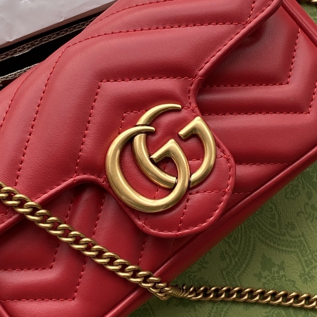     GG Marmont Mini Red Quilted Chain Bag