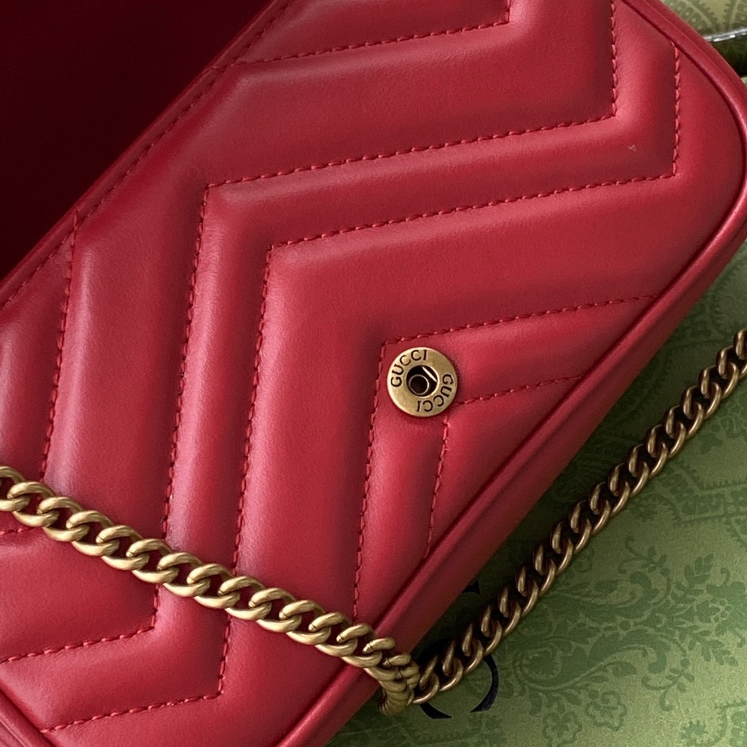     GG Marmont Mini Red Quilted Chain Bag product image 3 thumbnail