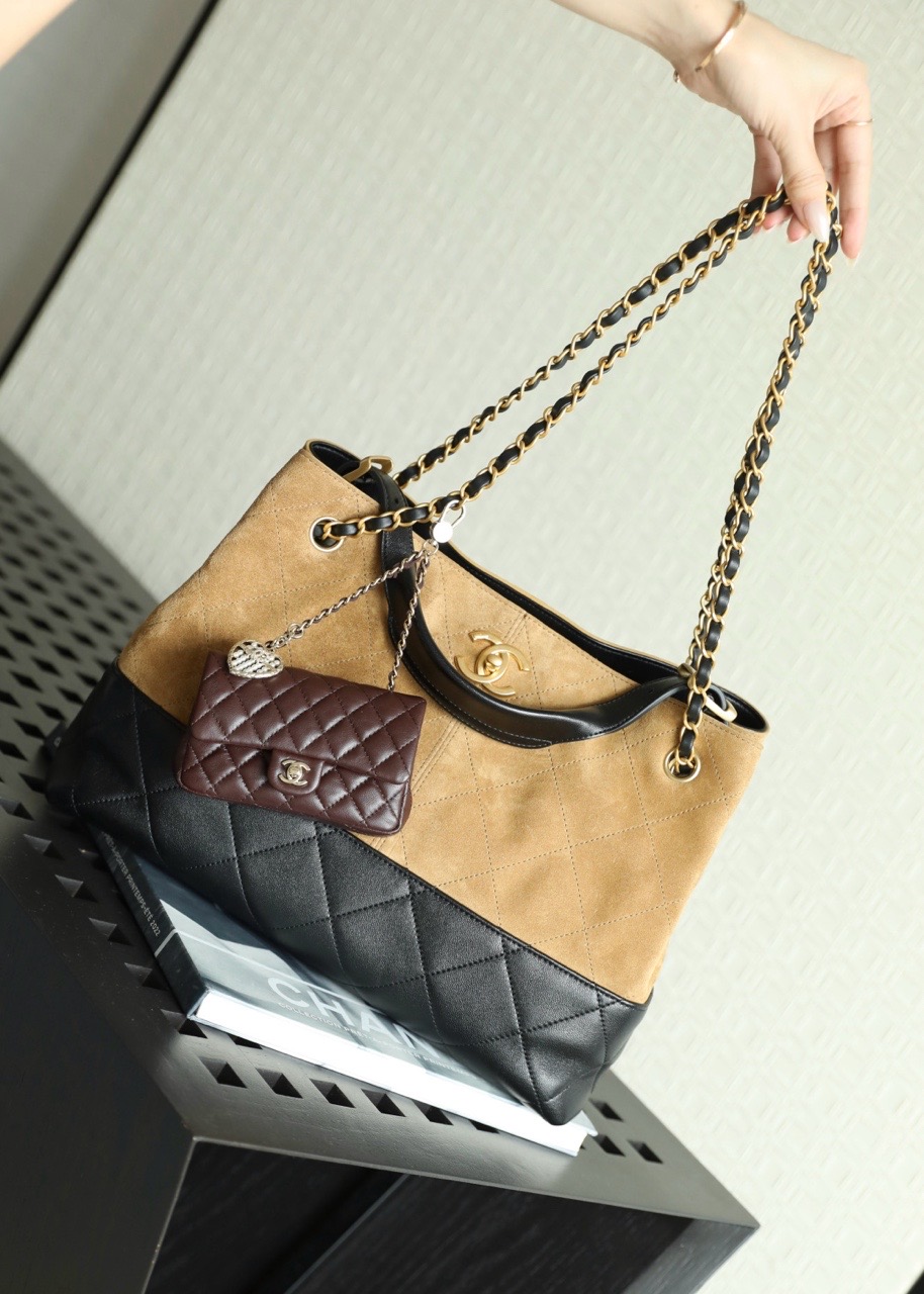     25A Burgundy Quilted Mini Charm Bag product image 6 thumbnail