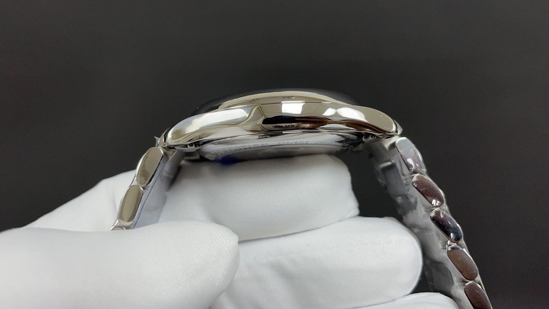 Longines Conquest Automatic Mechanical Watch – 41mm Stainless Steel product image 4 thumbnail