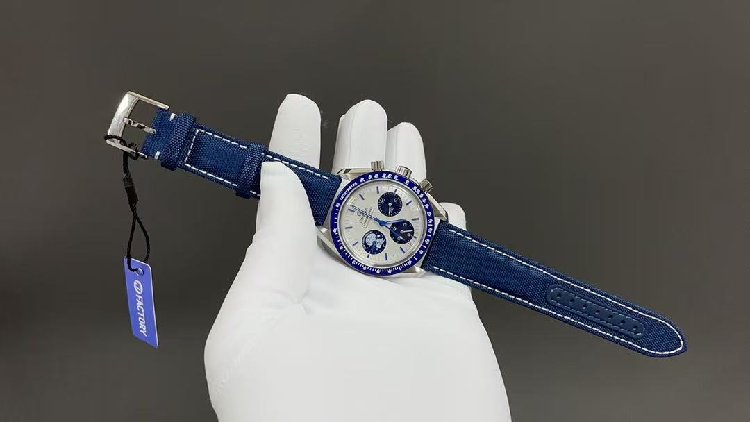 Omega-Style Speedmaster Snoopy 42mm Chronograph Watch product image 2 thumbnail