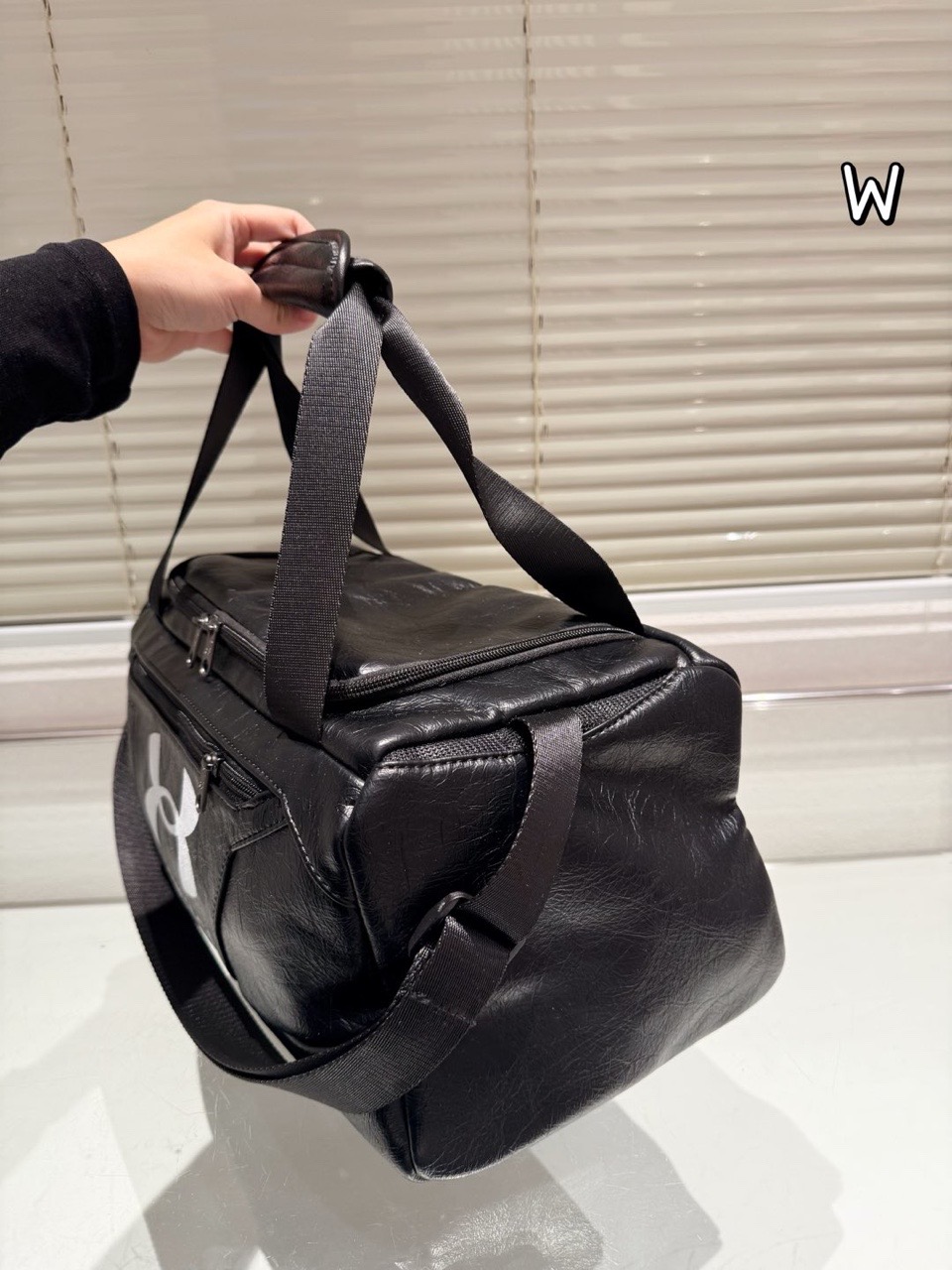    Balenciaga x Under Armour Black Travel and Gym Duffel Bag product image 4 thumbnail