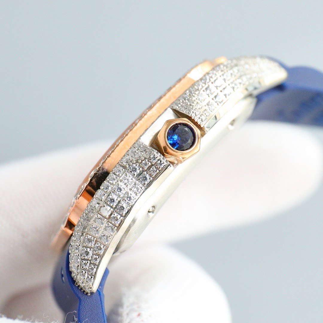 Cartier Santos Full Diamond 40mm Automatic Watch with Rubber Strap product image 5 thumbnail