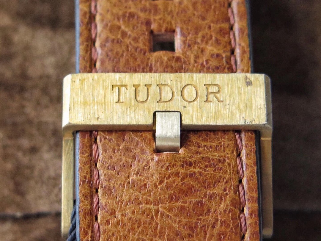 Tudor Black Bay Bronze 43mm Brown Dial Leather Strap Watch product image 5 thumbnail