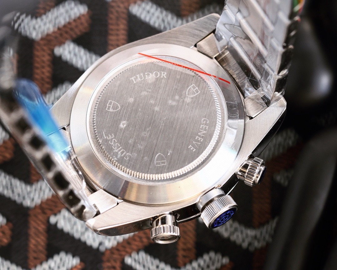Tudor Black Bay Chrono Panda Dial 41mm Watch product image 5 thumbnail