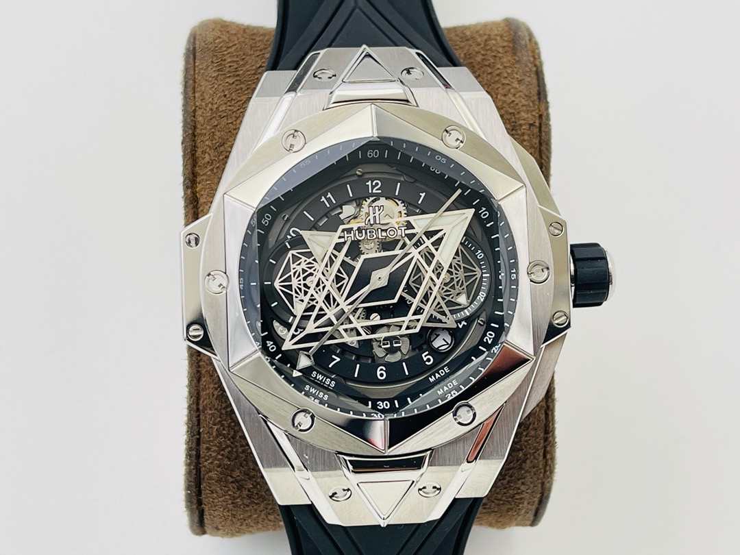 Hublot Big Bang Sang Bleu II Geometric Chronograph Watch