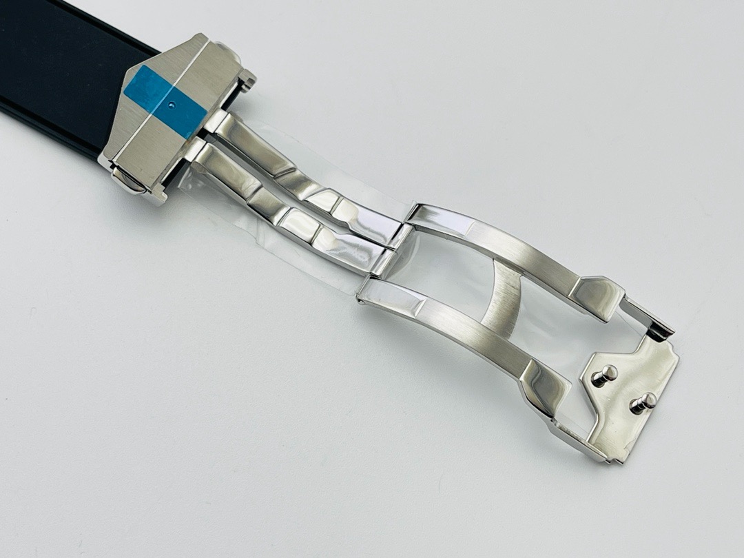 Hublot Big Bang Sang Bleu II Geometric Chronograph Watch product image 5 thumbnail