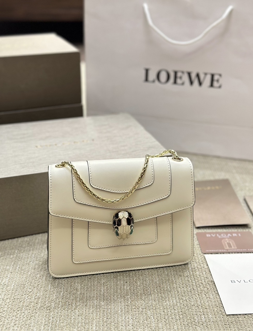Bvlgari Serpenti Forever SS24 Limited Edition Ivory WOC Chain Bag