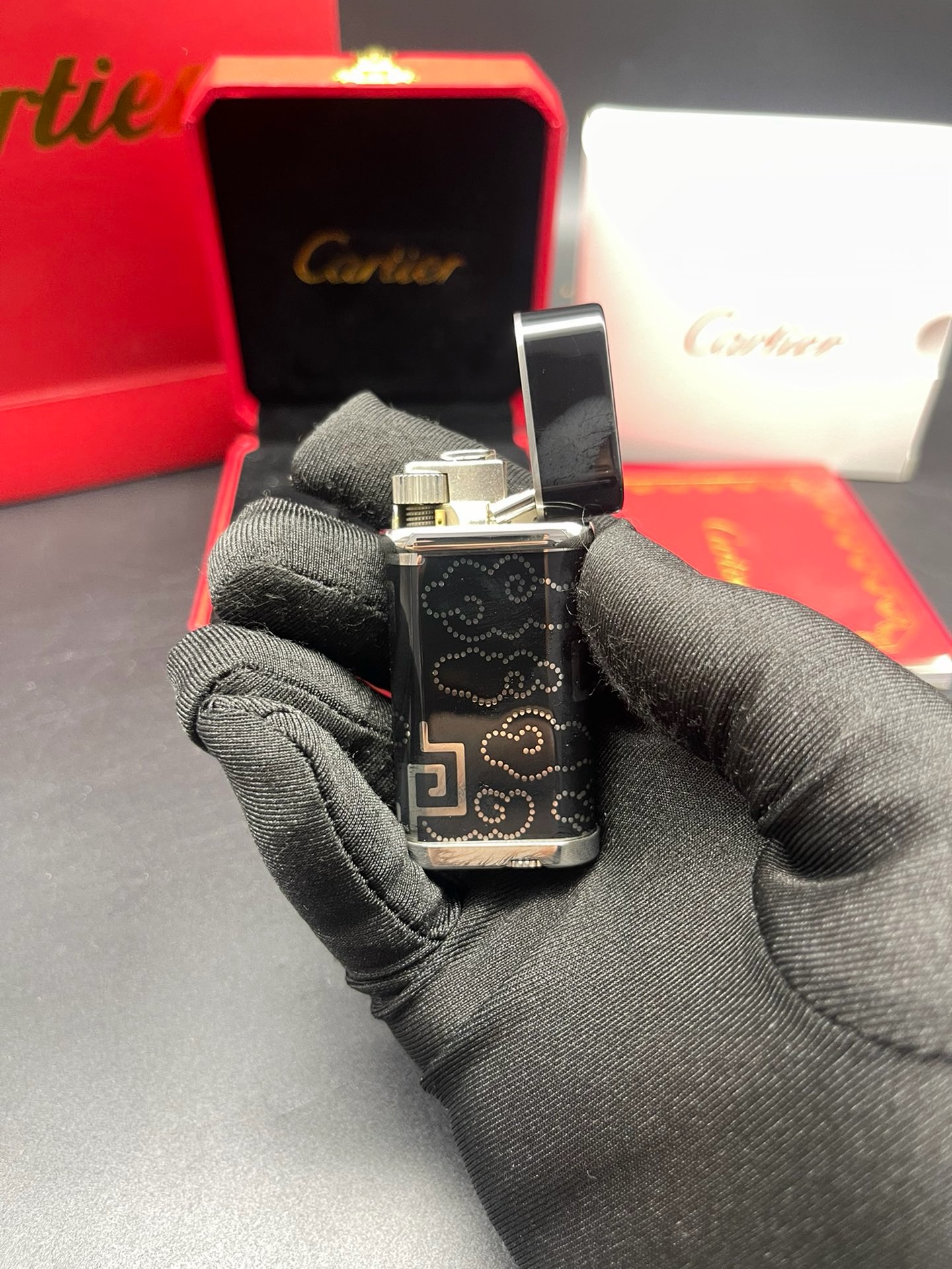 Cartier Black Enamel Auspicious Cloud Pattern Gas Lighter product image 3 thumbnail