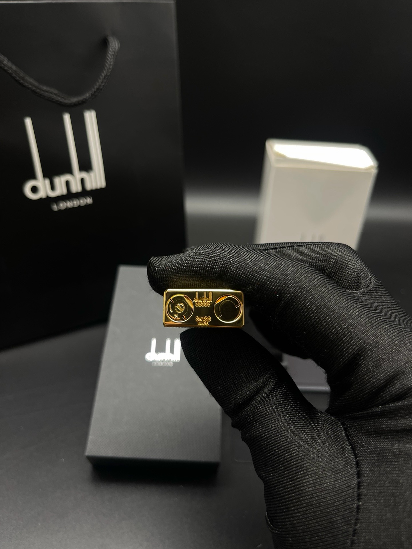 Dunhill Rollagas Gold-Tone Diamond-Cut Gas Lighter product image 5 thumbnail