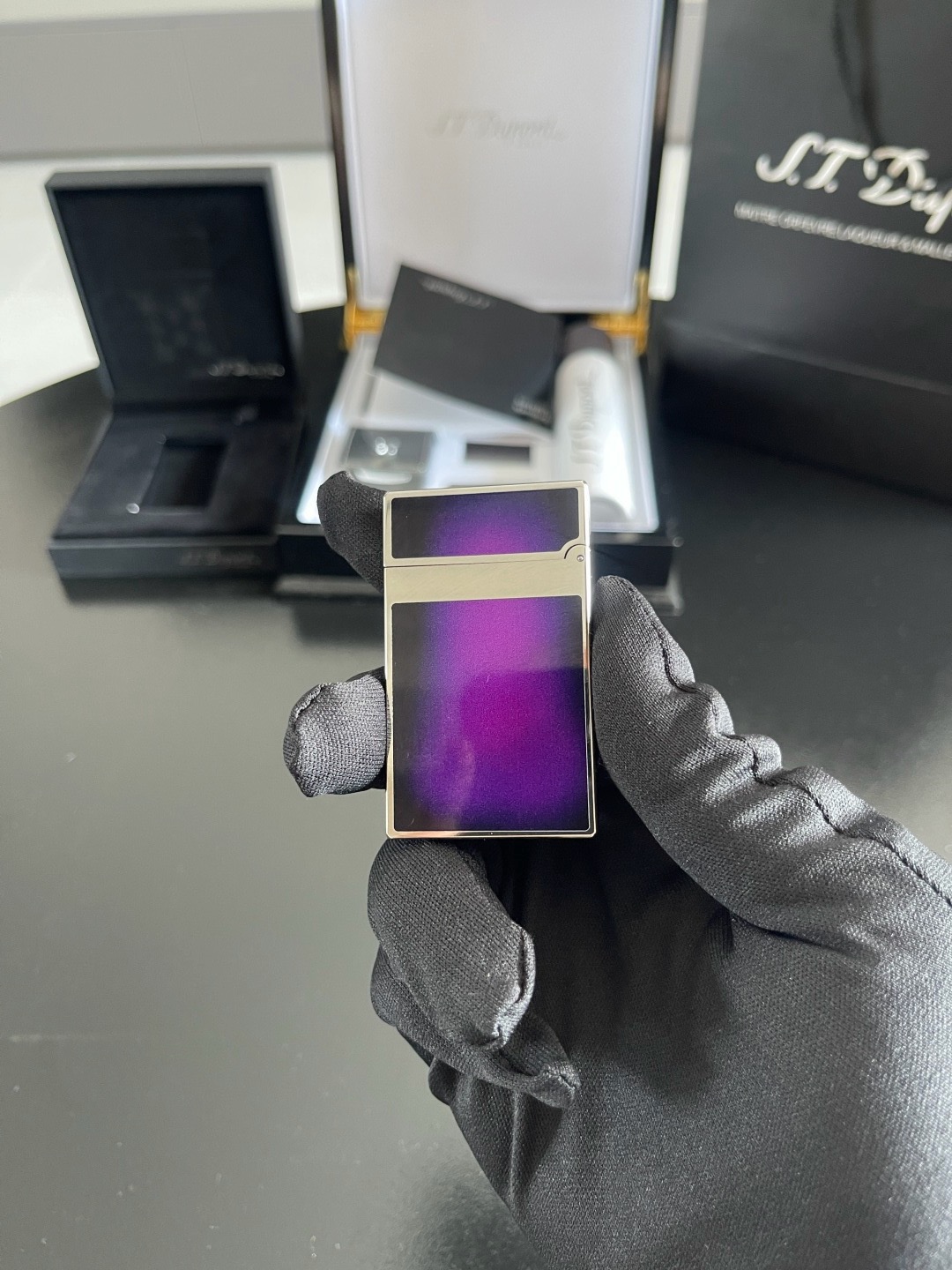 S.T. Dupont Ligne 2 Purple Gradient Lacquer Gas Lighter product image 2 thumbnail