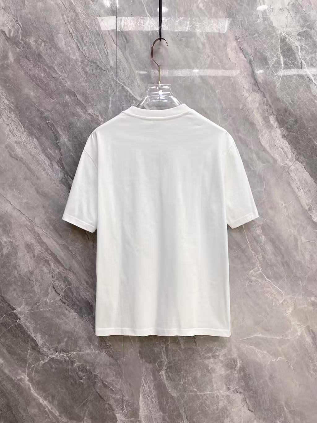 LOEWE Embroidered Pocket Relaxed T-Shirt product image 2 thumbnail