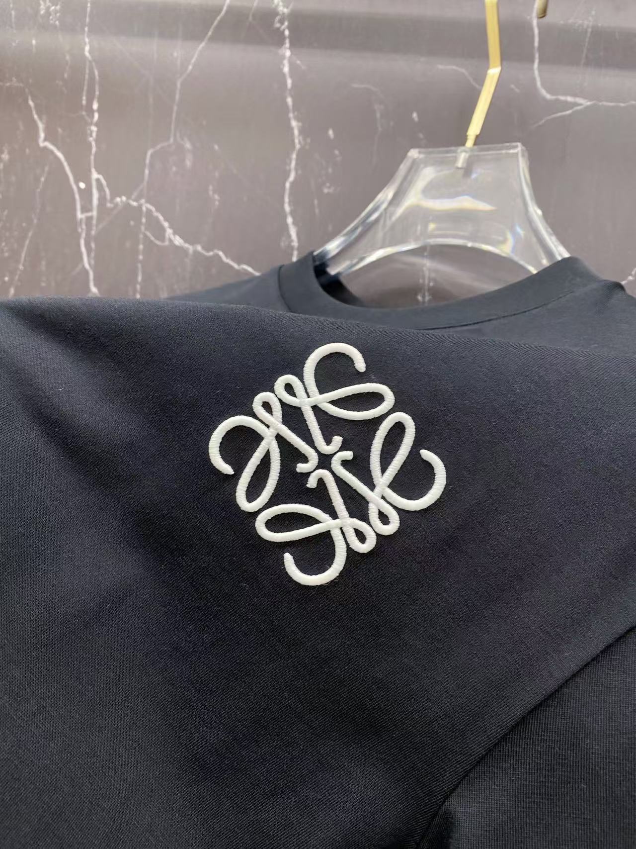 LOEWE Anagram Embroidered Relaxed T-Shirt product image 4 thumbnail