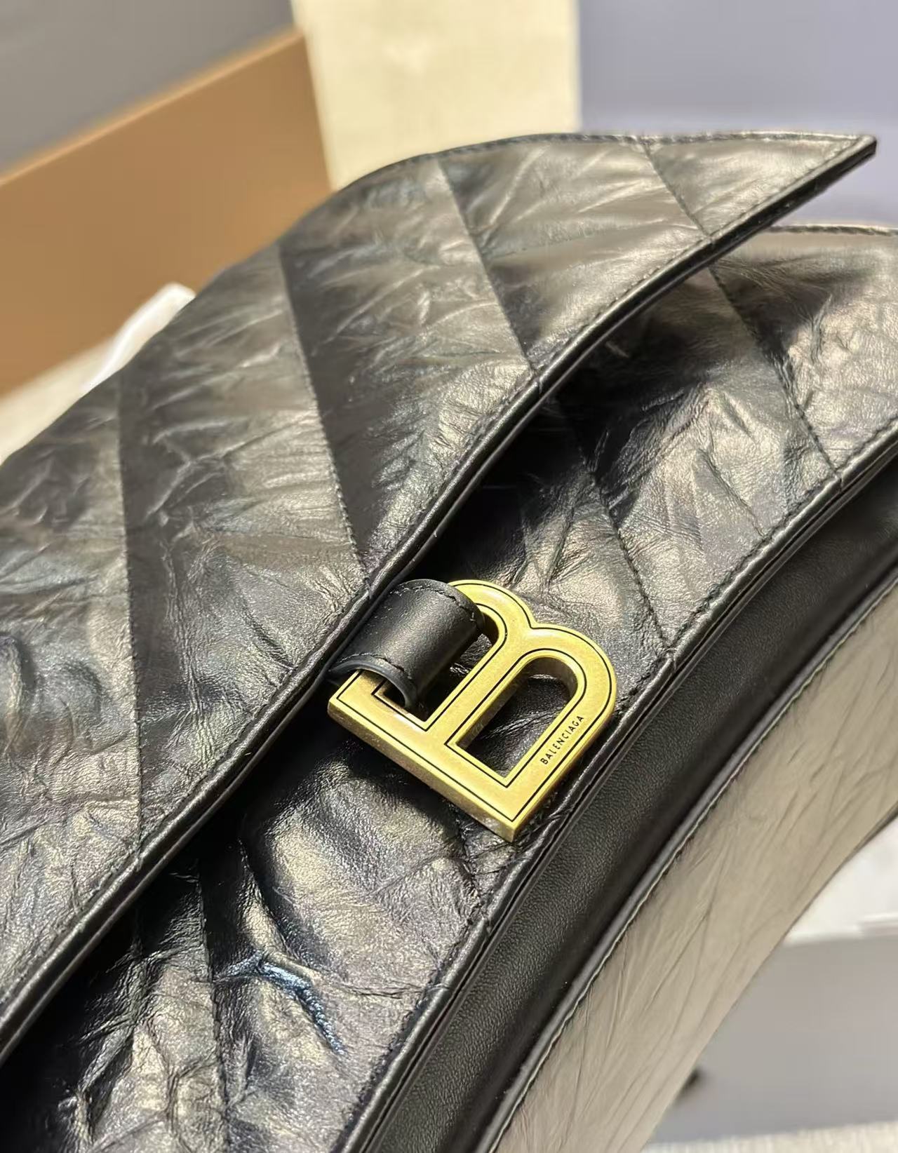 Balenciaga Crush-Style Quilted Calfskin Shoulder Bag – Large and Small Sizes product image 3 thumbnail
