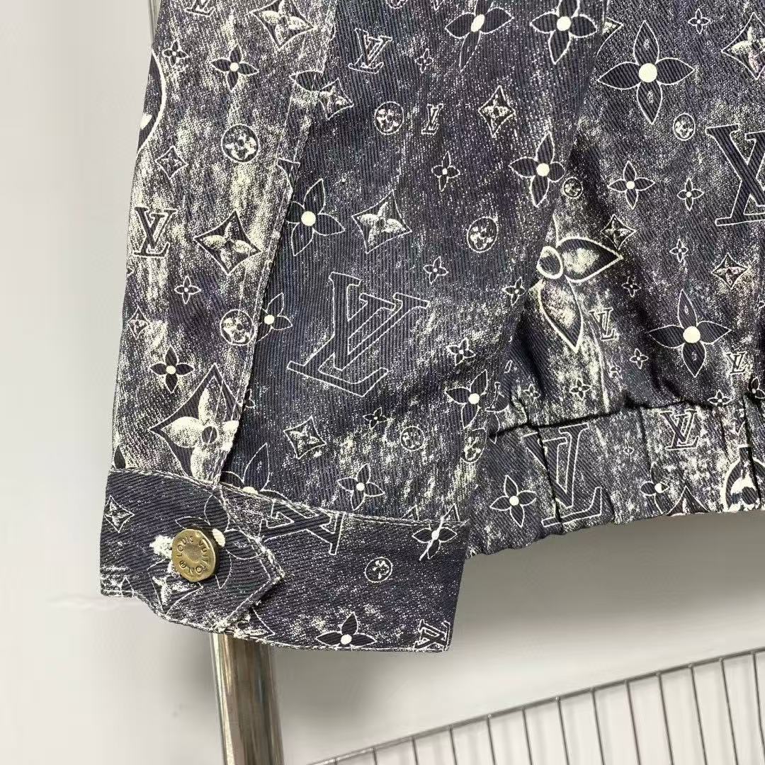 LOUIS VUITTON Monogram Washed Denim Utility Jacket product image 5 thumbnail