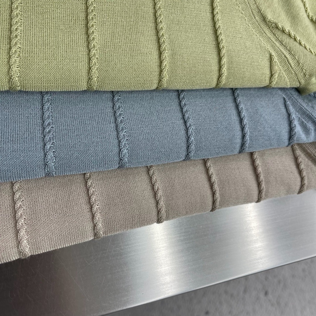 Loro Piana Textured Tencel-Linen Knit T-Shirt product image 4 thumbnail