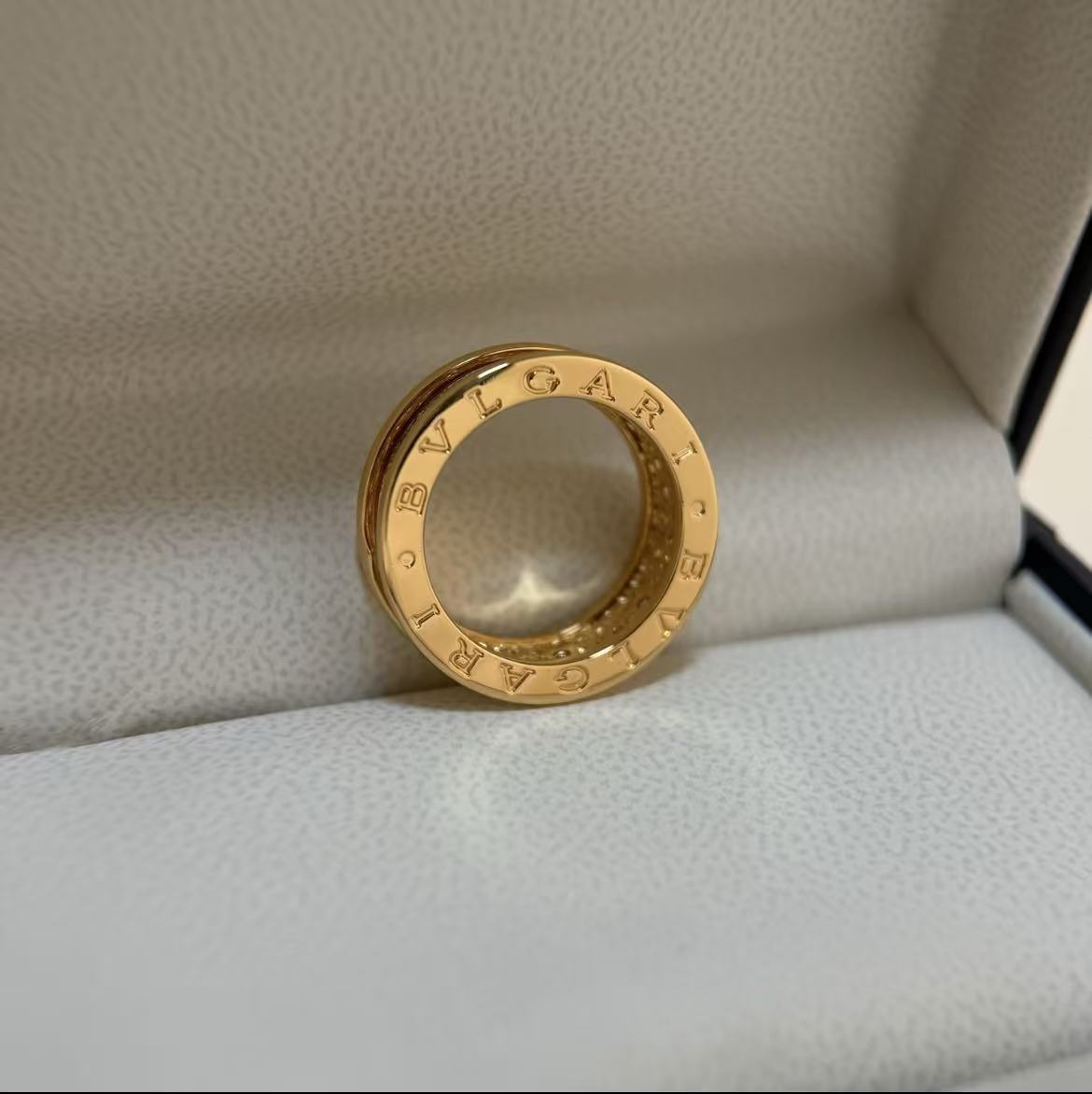 Bvlgari B.zero1 Pavé Rose Gold Ring product image 2 thumbnail