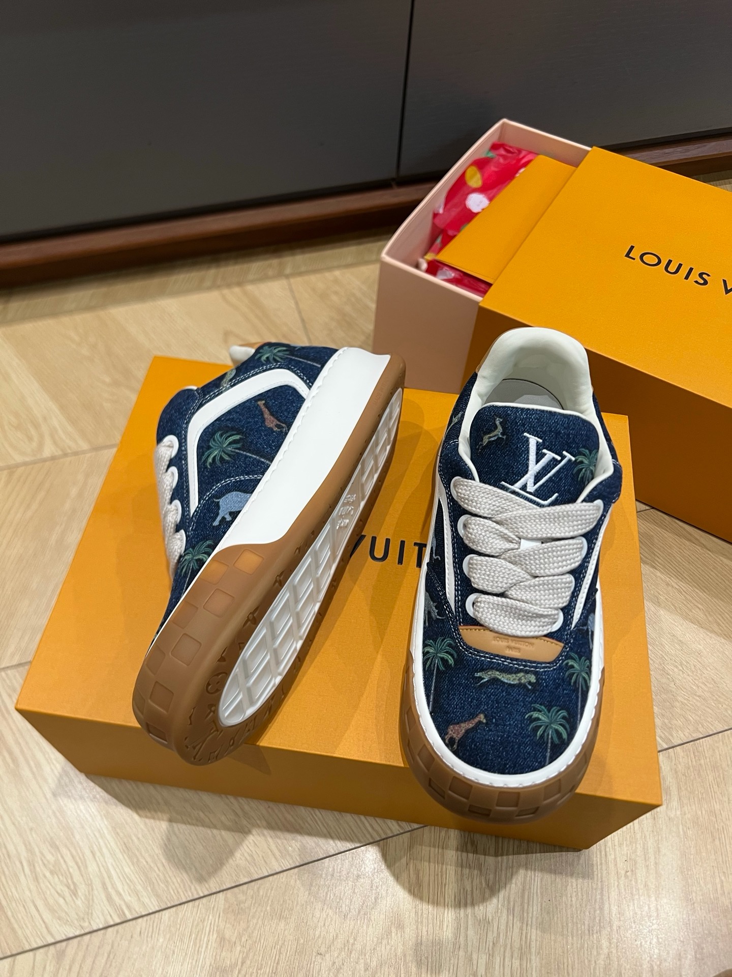 Louis Vuitton Skate Tropical Animal Print Washed Denim Low-Top Sneakers product image 2 thumbnail