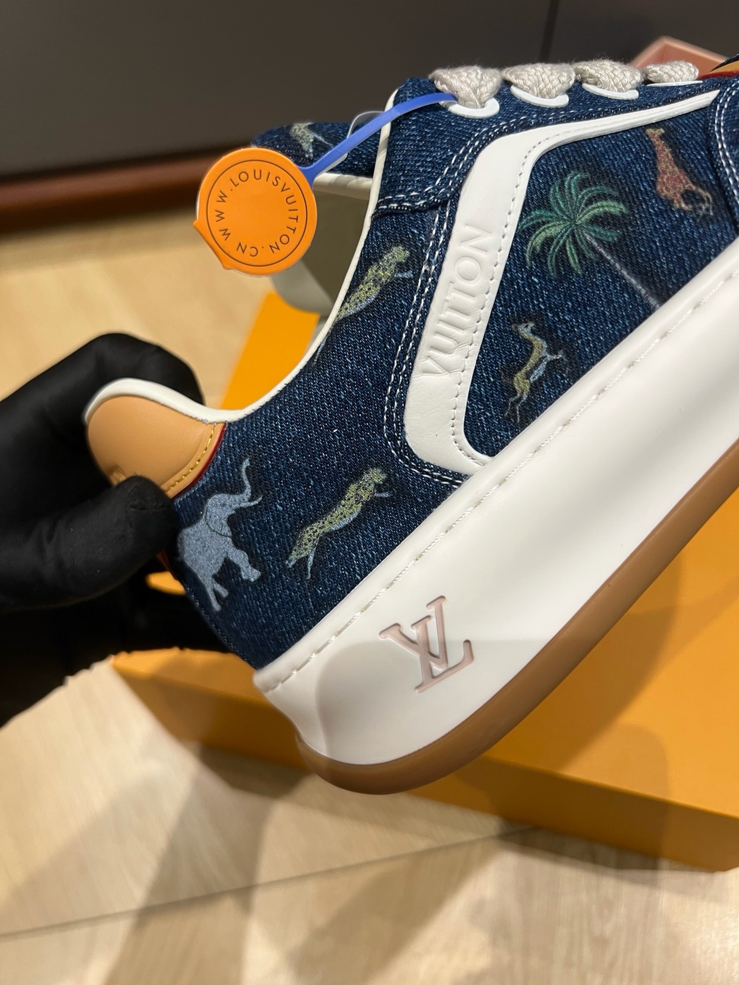 Louis Vuitton Skate Tropical Animal Print Washed Denim Low-Top Sneakers product image 4 thumbnail