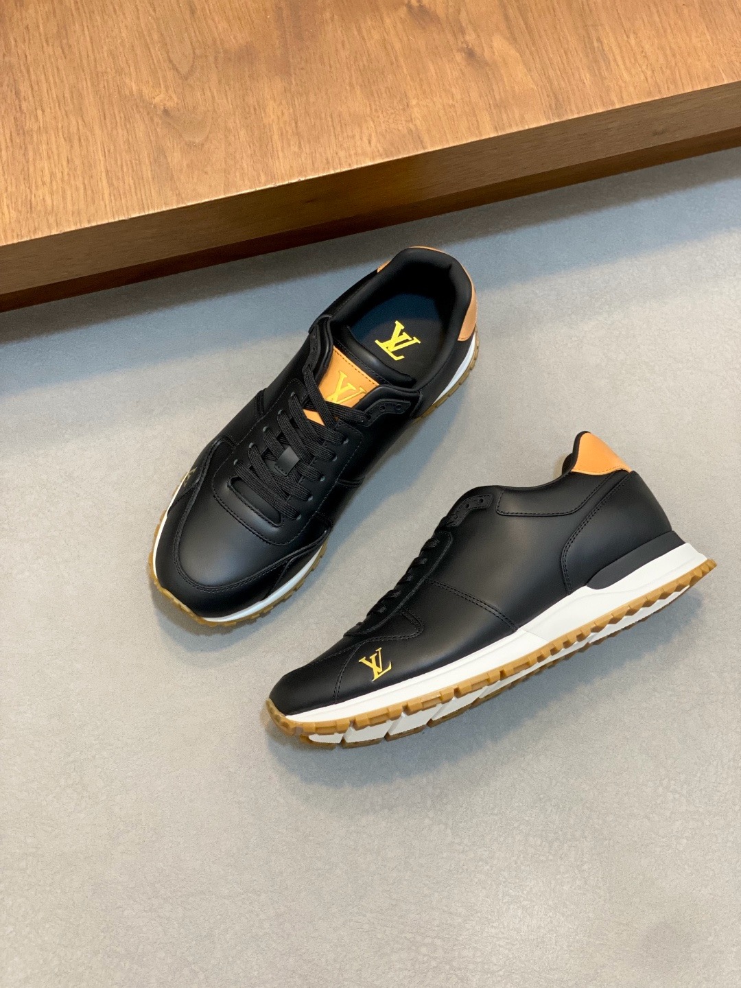 Louis Vuitton Run Away Leather Low-Top Running Sneakers product image 2 thumbnail