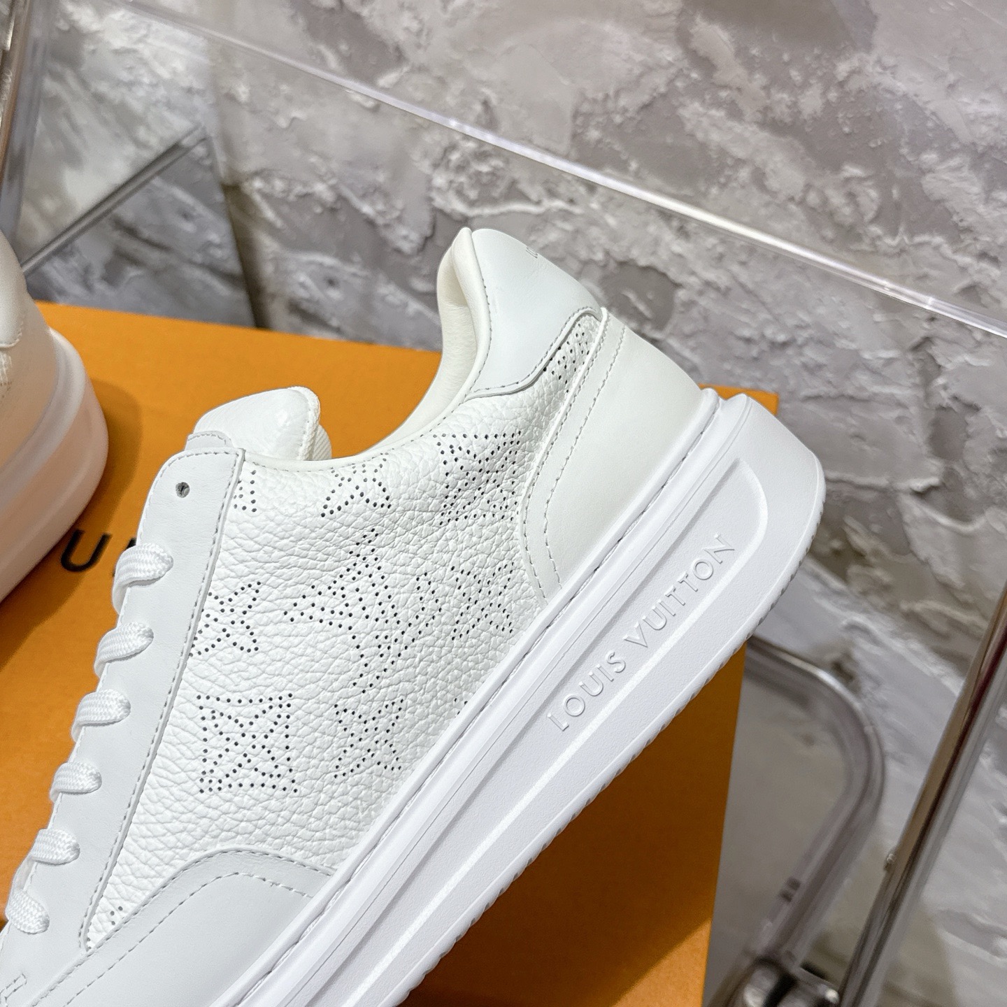 Louis Vuitton Trainer White Monogram Perforated Leather Low-Top Sneakers product image 4 thumbnail