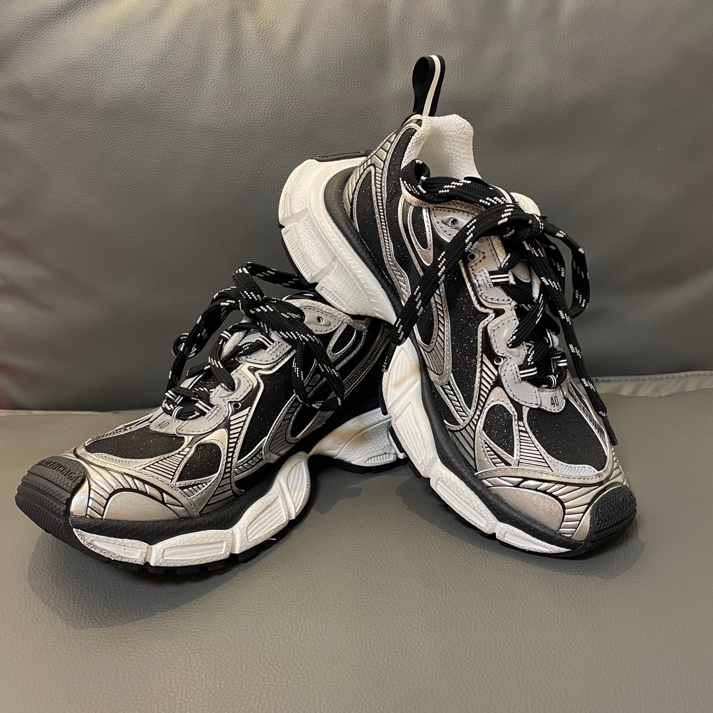 Balenciaga Drive Metallic Silver & Black Tech Runner Sneakers product image 6 thumbnail