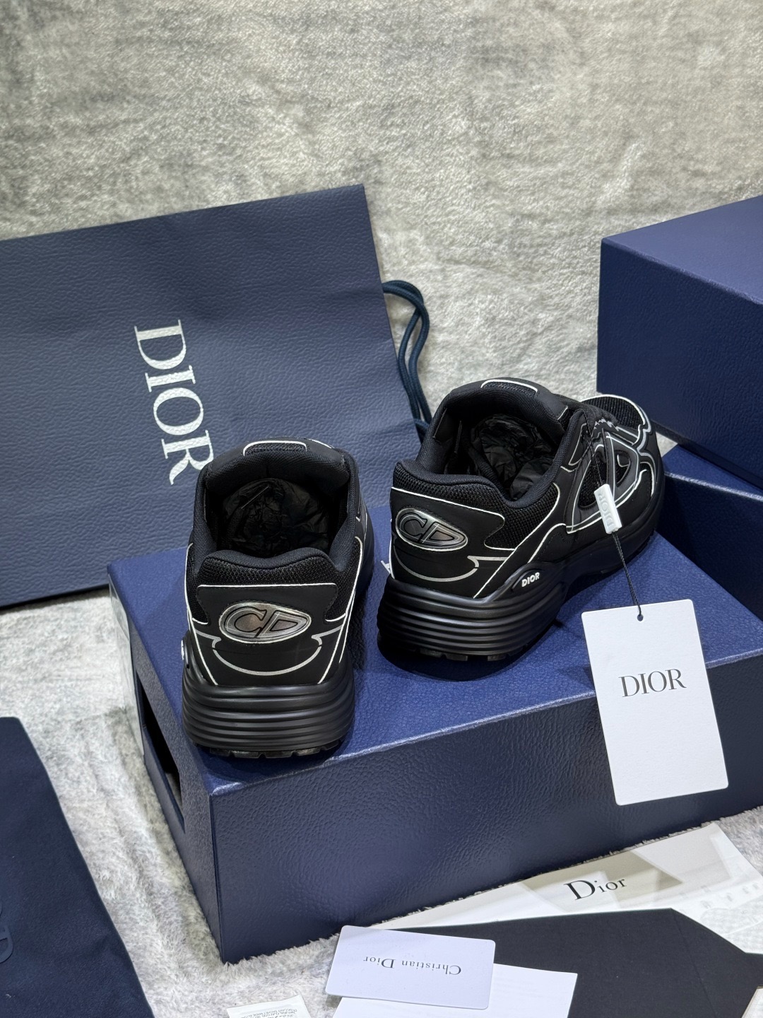 Christian Dior B30 Black Reflective Line Mesh Technical Sneakers product image 2 thumbnail