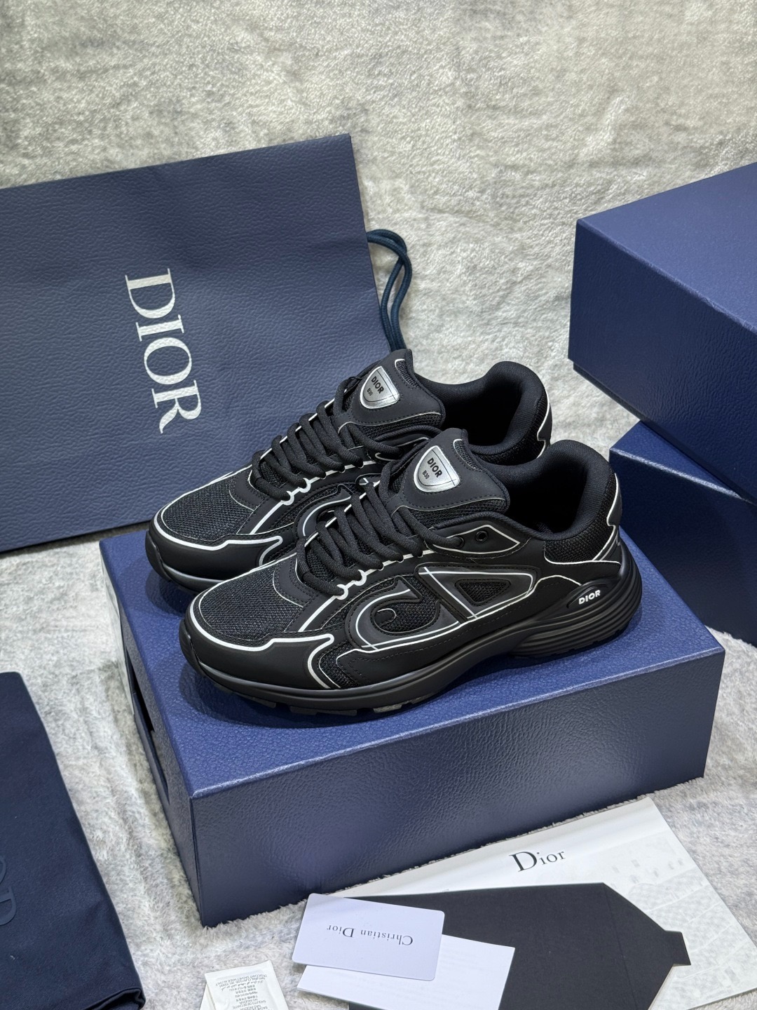 Christian Dior B30 Black Reflective Line Mesh Technical Sneakers product image 4 thumbnail