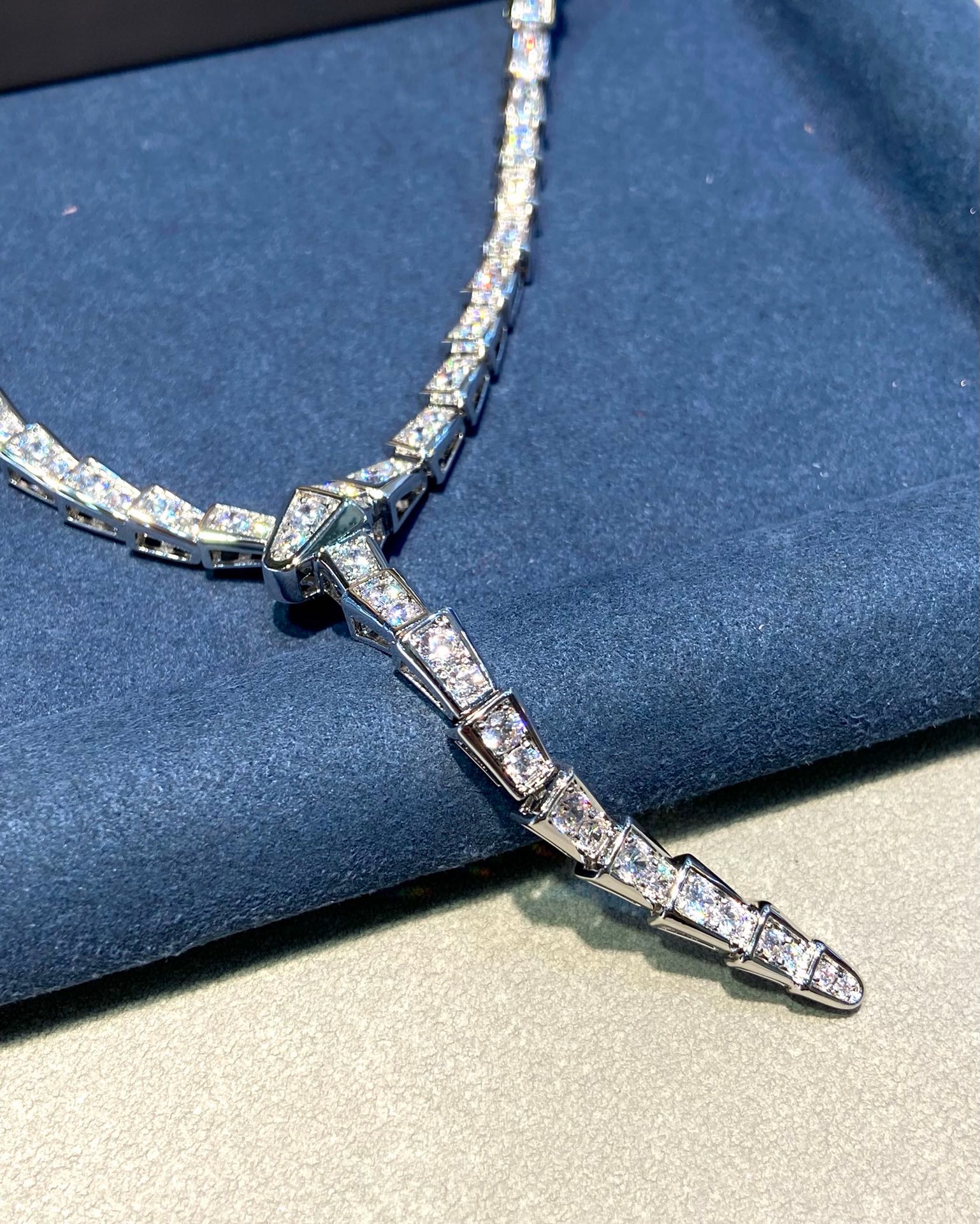 BVLGARI Serpenti Viper 18K White Gold Diamond Snake Drop Necklace product image 2 thumbnail